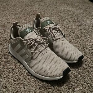 Size 10 1/2 adidas shoes